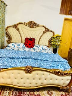 king size bed good condition