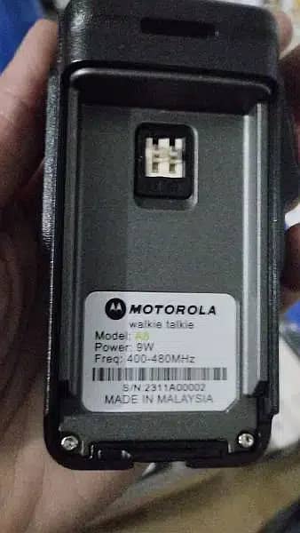 long range A8 Moto, Motorola A8 mag one walkie talkie dual band radio 4