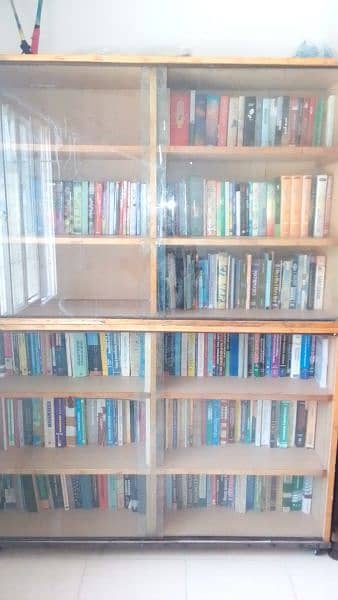 Book shelves 0