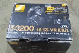 Nikon D3200 AF-S DX NIKKOR VR-II