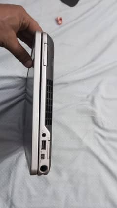 Dell Laptop Core i5 2nd XT 03