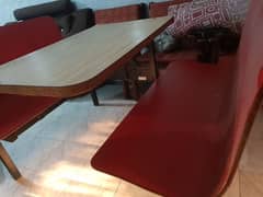 imported table n chair best for fastfood and study table. 0