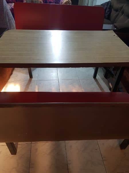 imported table n chair best for fastfood and study table. 1