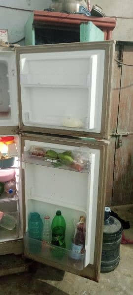 ok condition Hy fridge ki 3