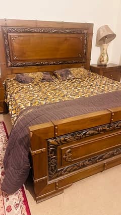 wooden bed set