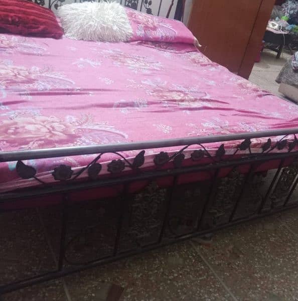 Iron Bed for Sale 1