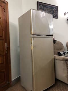dawlance fridge and freezer