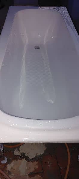 plastic bath tub 10/10 condition contact #03164055534 15