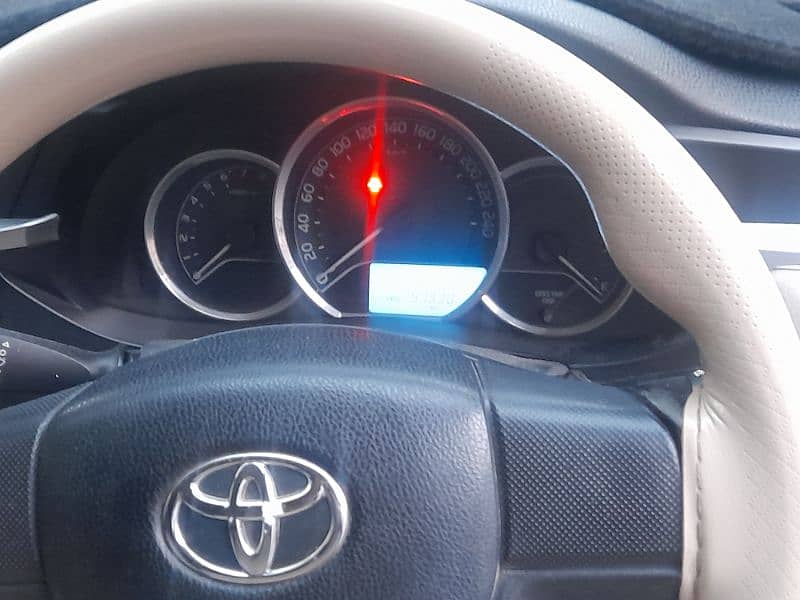 Toyota Corolla XLI 2015 5
