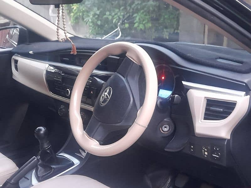Toyota Corolla XLI 2015 6