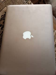 MacBook pro 2011 0