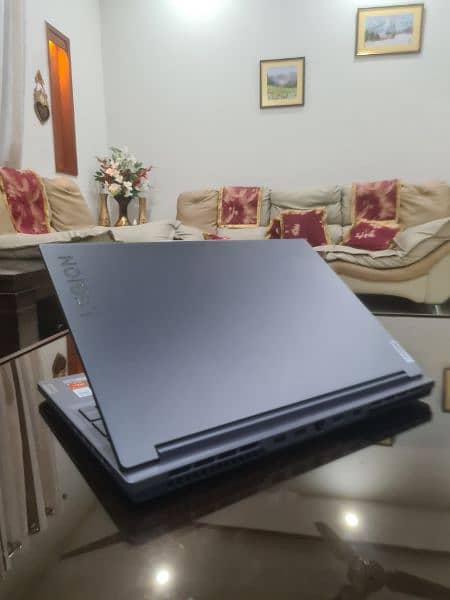 Lenovo Legion slim RTX 4060 Gaming Laptop 9