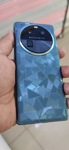 Hi guys iam seal my mobile phone oppo find x 6 new condition 16gb 512