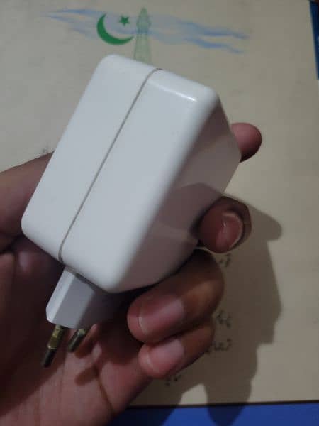 Oppp box pulled adapter 30W 6A 4