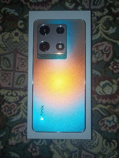 infinix note 30 pro 8+8 ram 256 GB rom variable gold colour 4