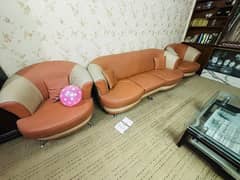 7 seater Sofa in best condition 0