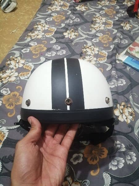 cafe racer branded helmet 4