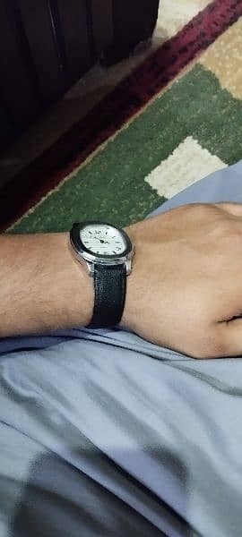 Geduo Quartz Watch Imported Stylish 8