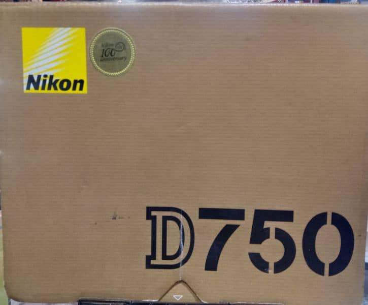 Nikon d750 Full Frame Professional body 1 year warranty 03432112702 3