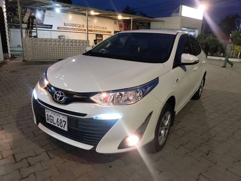 Toyota Yaris 2021 2022 for sale 2