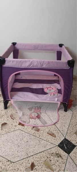 baby playpen defective 1