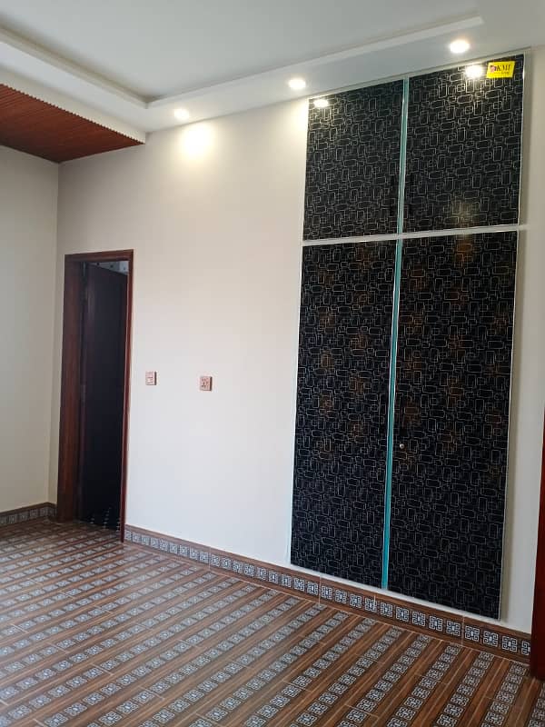 10 MARLA BRAND NEW HOUSE FOR SALE IN JUBILEE TOWN HOT LOCATION 1