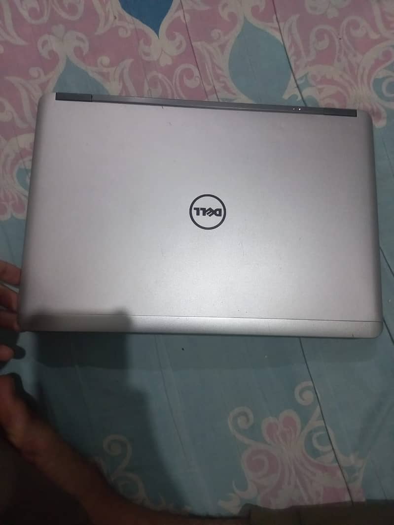 DELL laptop for sale 1