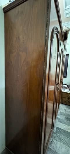 3 portion cupboard for sale