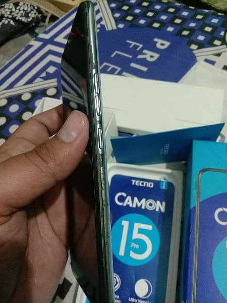 Tecno Camon 15 pro popup selfi camera 4