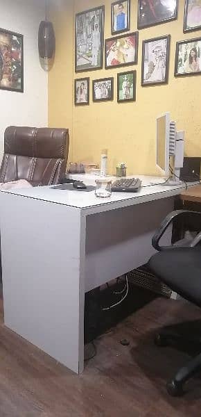 office table / Computer table 0