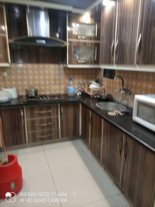 3 bed dd Corner leased flat available for sale at FB area blk 10 3