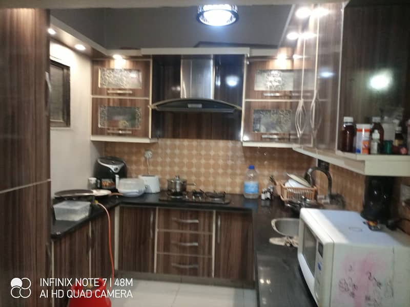 3 bed dd Corner leased flat available for sale at FB area blk 10 4