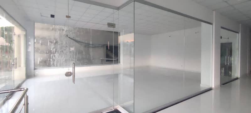 376 Square Feet Shop On Ground Floor Available For Rent 4