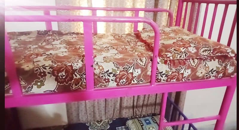 Child Metal Bunk Bed / Corner Less Double Storey Bed 4