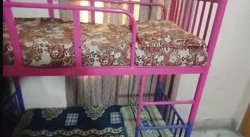 Child Metal Bunk Bed / Corner Less Double Storey Bed 6
