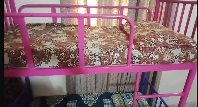 Child Metal Bunk Bed / Corner Less Double Storey Bed 7