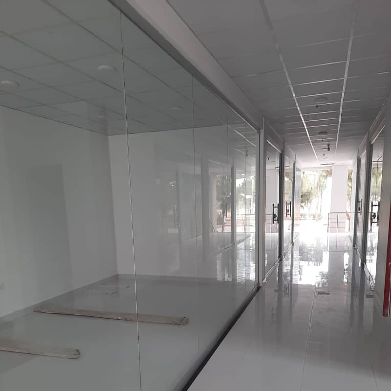 380 SQ FT Shop On Lower Ground Floor Is Available For Sale 8