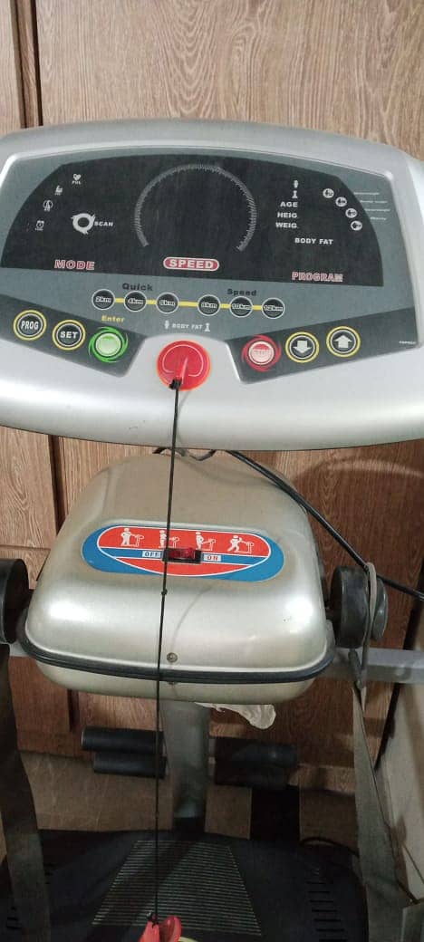 Treadmill Machine with Vibrator Belt & Dips options 3