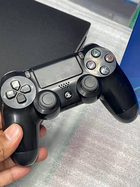PS4 Pro 1TB Slightly Used Available 5
