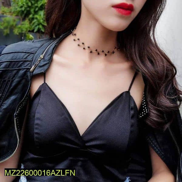 zigzag necklace in black 0