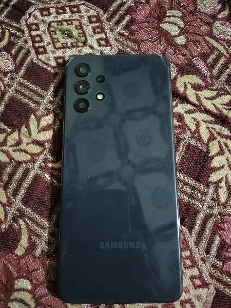 Samsung galaxy A32 10/10 condition total genuine 0