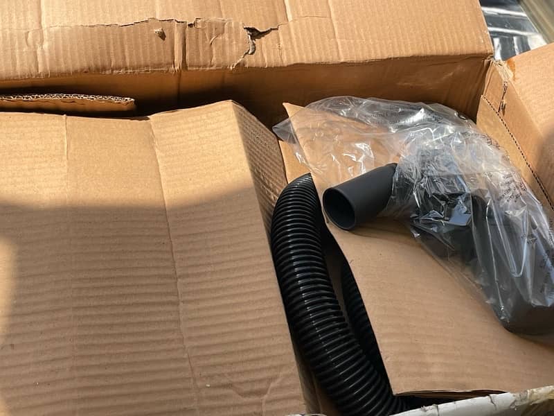 Brand New Orient Vacuum Cleaner 1600W 4