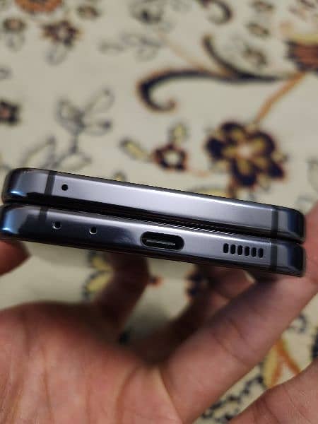 Samsung Galaxy Z Flip 5 8/256 - Non PTA 6