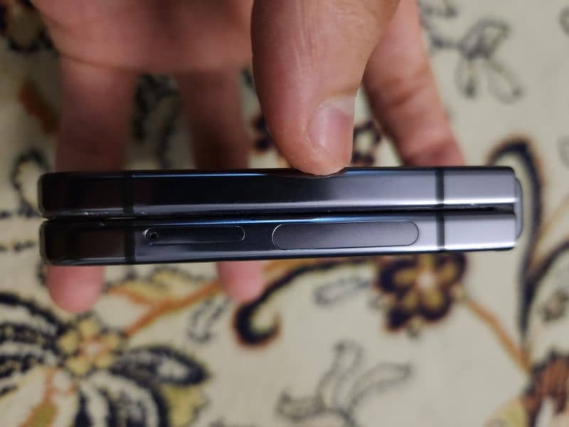Samsung Galaxy Z Flip 5 8/256 - Non PTA 7