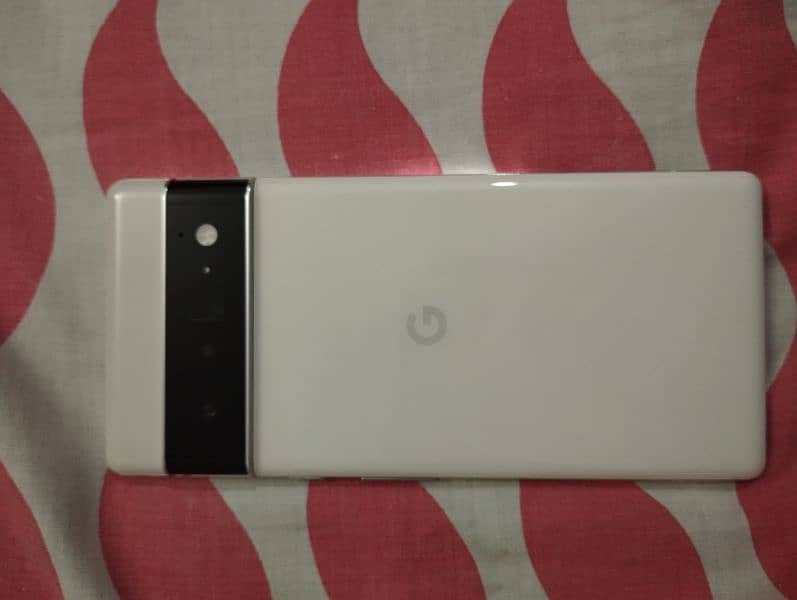 Google Pixel 6 Pro 10/10 Mint condition water pack 3