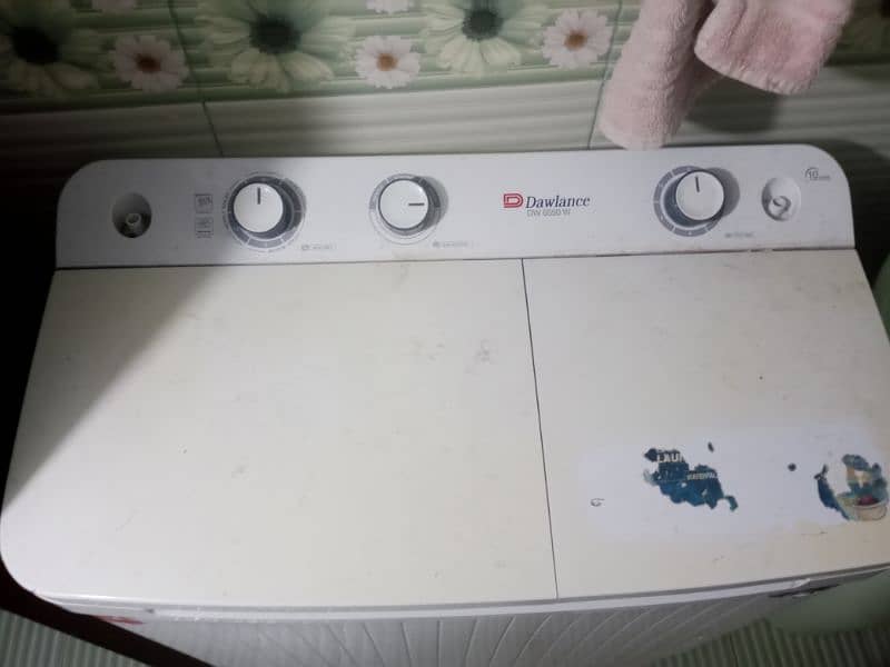 white dawalance washing machine 2