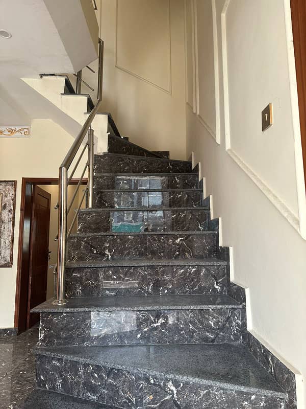 5 Marla Beautifully Designed House For Sale In Park View City Lahore 7