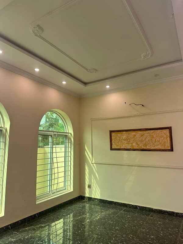 5 Marla Beautifully Designed House For Sale In Park View City Lahore 9