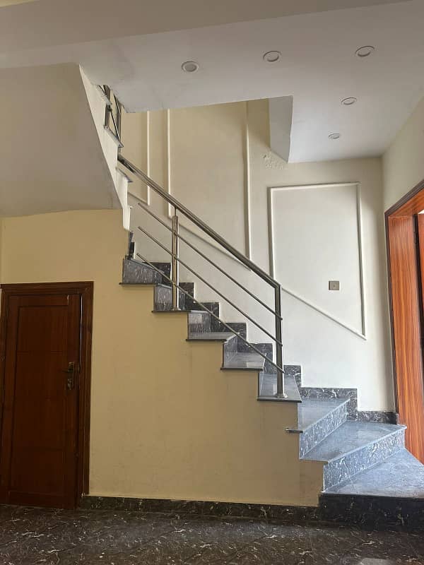 5 Marla Beautifully Designed House For Sale In Park View City Lahore 15