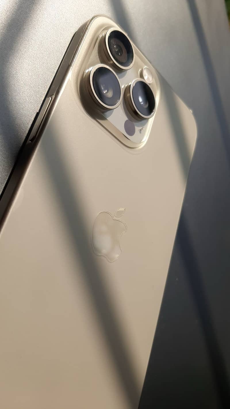 Iphone 15 Pro Max 256gb Natural Titanium Physical + ESim 4